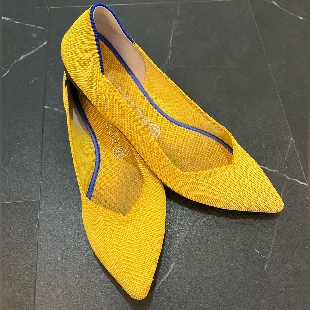 Rothy’s yellow size 11 shoes